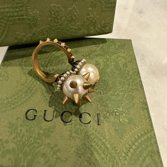 Ring Gold-Tone Metal & Faux Pearl - Picture 3 of 14